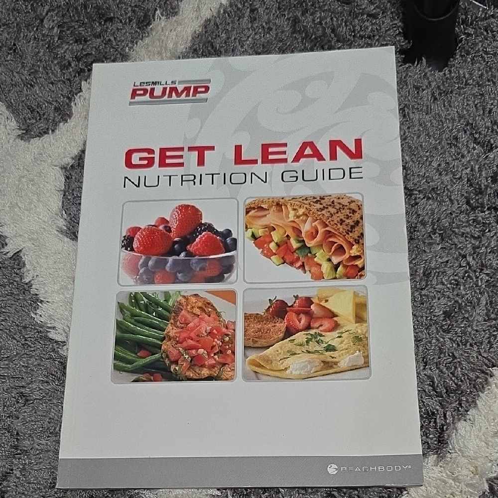 Beachbody Les Mills Pump Nutrition Guide - Red and White